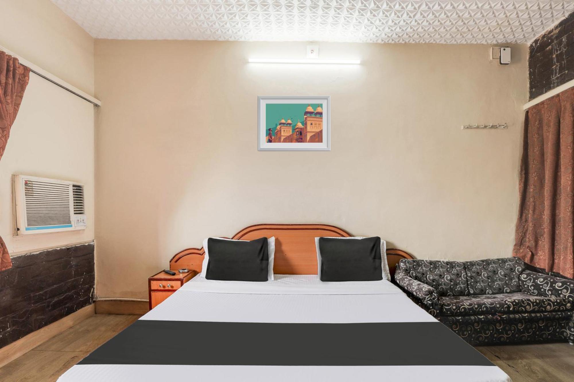 Hotel O Ellis Ahmedabad Eksteriør bilde