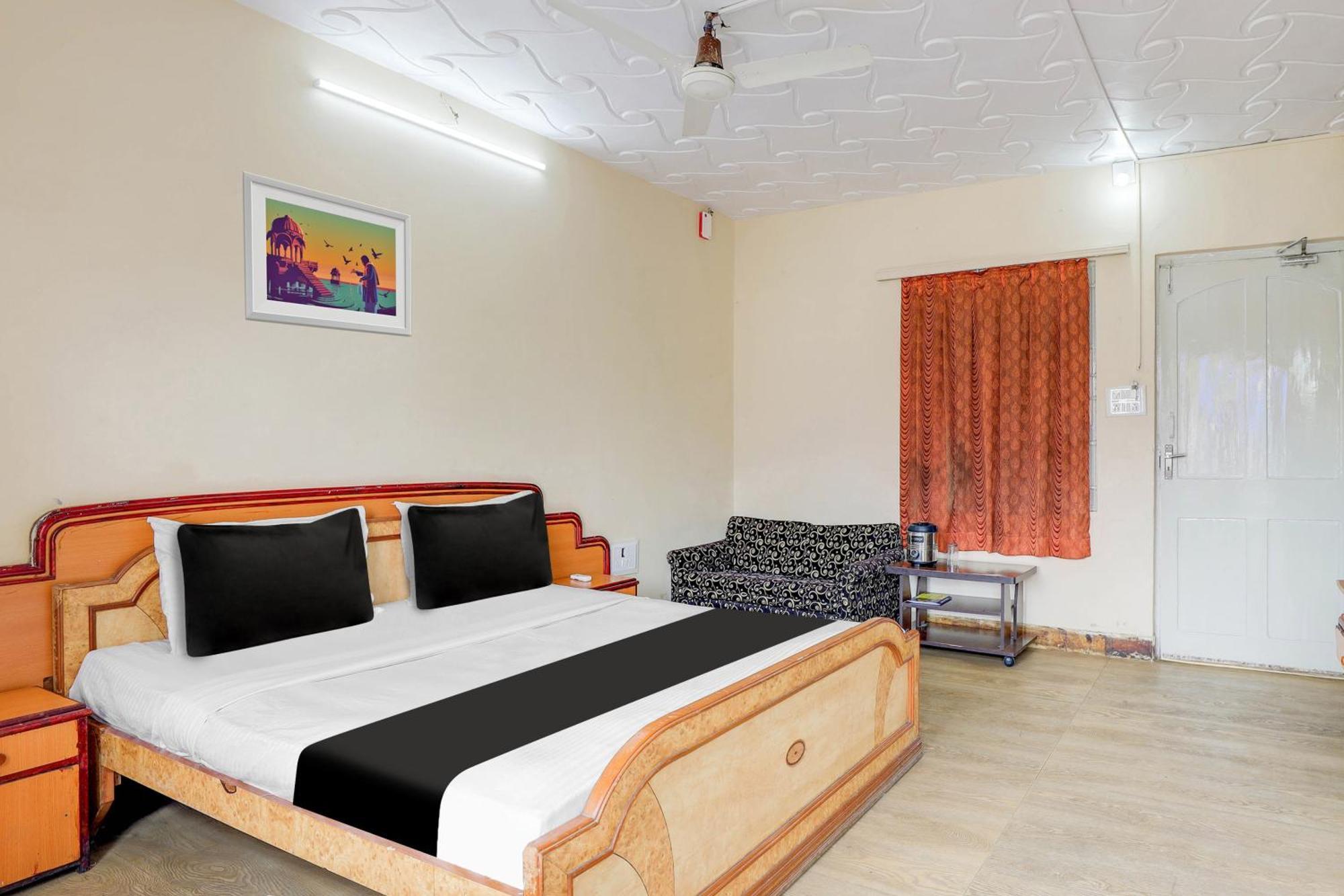 Hotel O Ellis Ahmedabad Eksteriør bilde