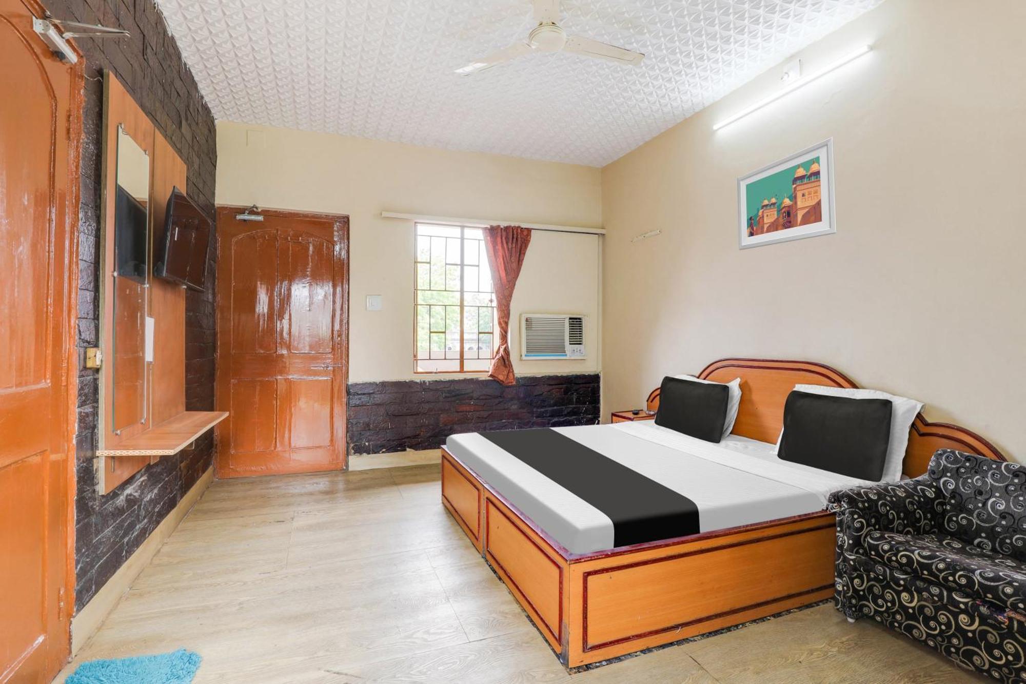 Hotel O Ellis Ahmedabad Eksteriør bilde