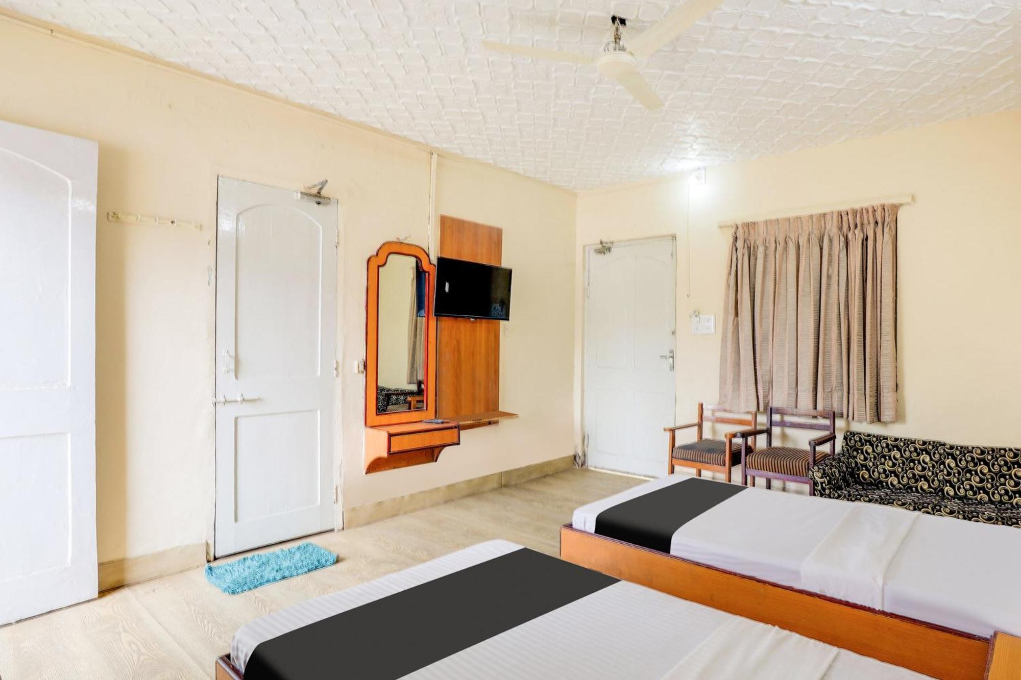 Hotel O Ellis Ahmedabad Eksteriør bilde