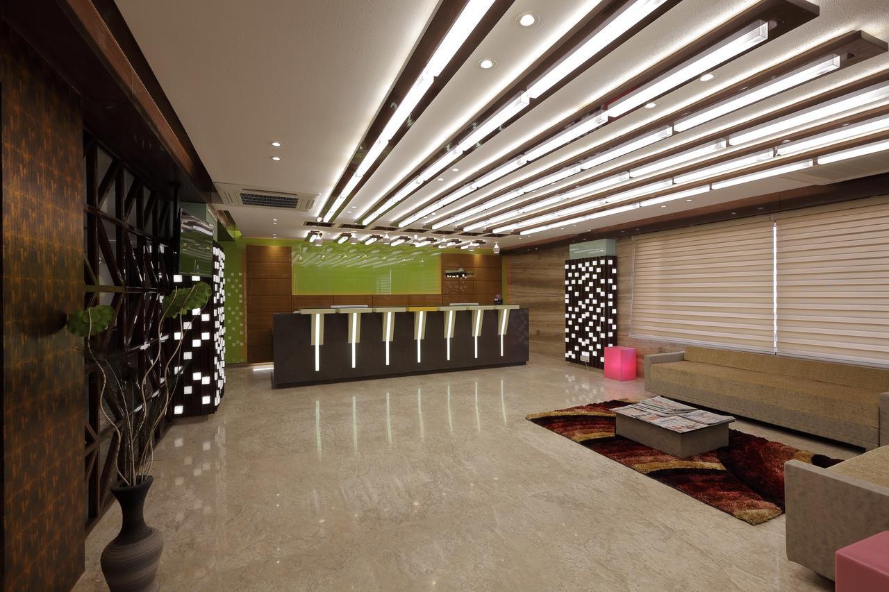 Hotel O Ellis Ahmedabad Eksteriør bilde